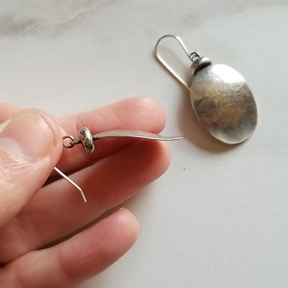 Silver earrings - Picture 3 of 3